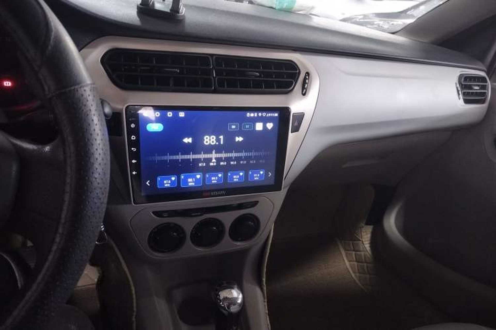 Used Citroen Elysee 2014 1.6L Automatic Fashion Model Audio And AC Panel