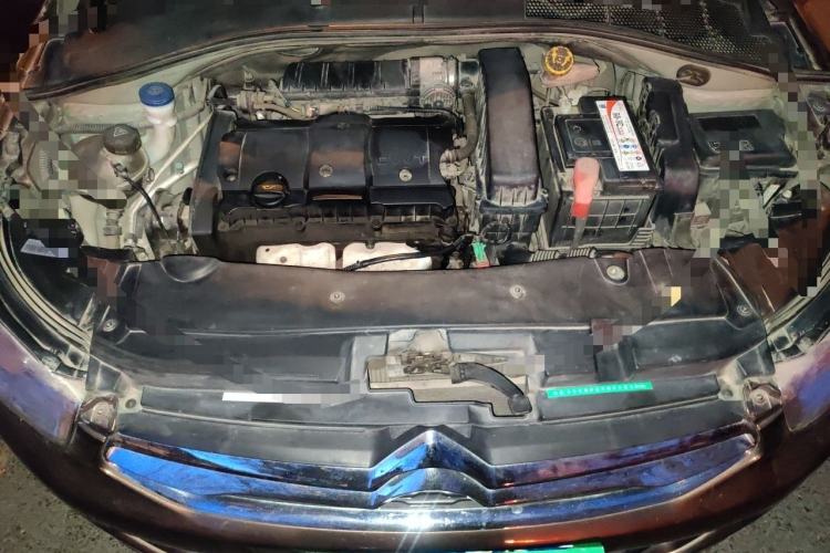 Used Citroen Elysee 2014 1.6L Automatic Fashion Model Engine Bay