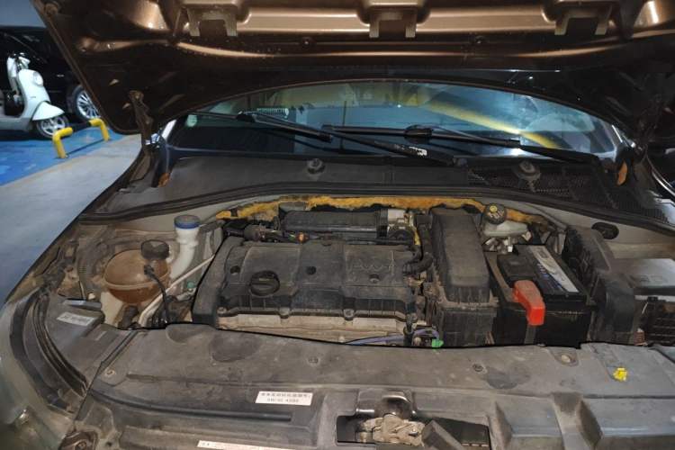 Used Citroen Elysee 2014 1.6L Manual Fashion Edition Engine Bay Right