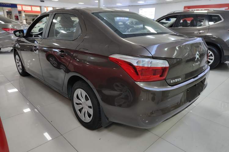 Used Citroen Elysee 2014 1.6L Automatic Fashion Model Exterior 5
