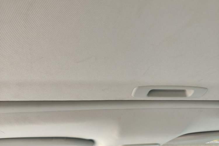 Used Citroen Elysee 2014 1.6L Manual Comfort Model Headliner