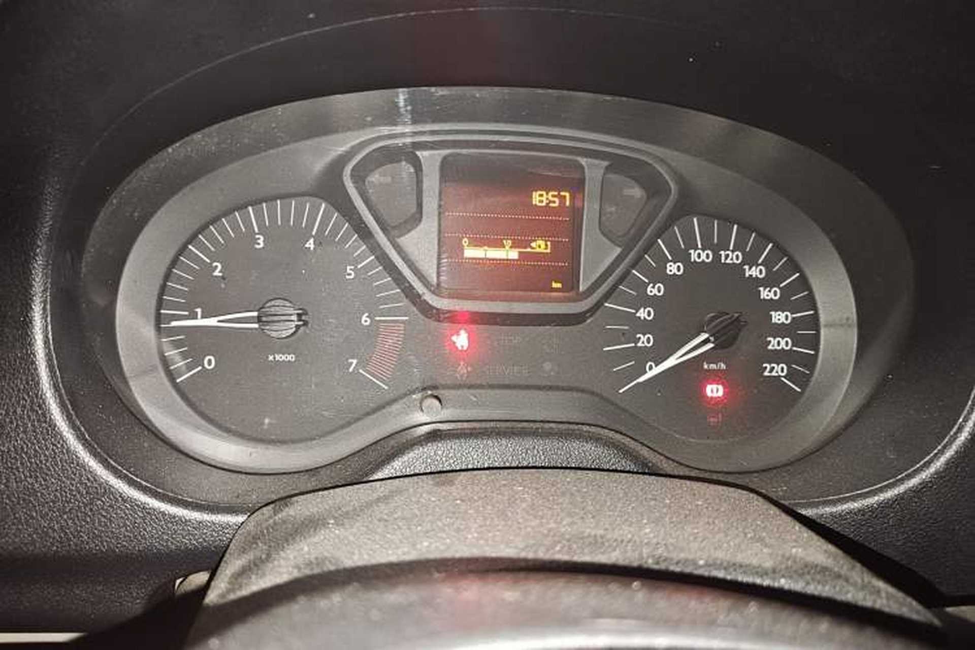 Used Citroen Elysee 2014 1.6L Manual Fashion Edition Instrument Cluster