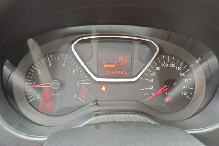 Used Citroen Elysee 2014 1.6L Manual Comfort Model Odometer Close Up
