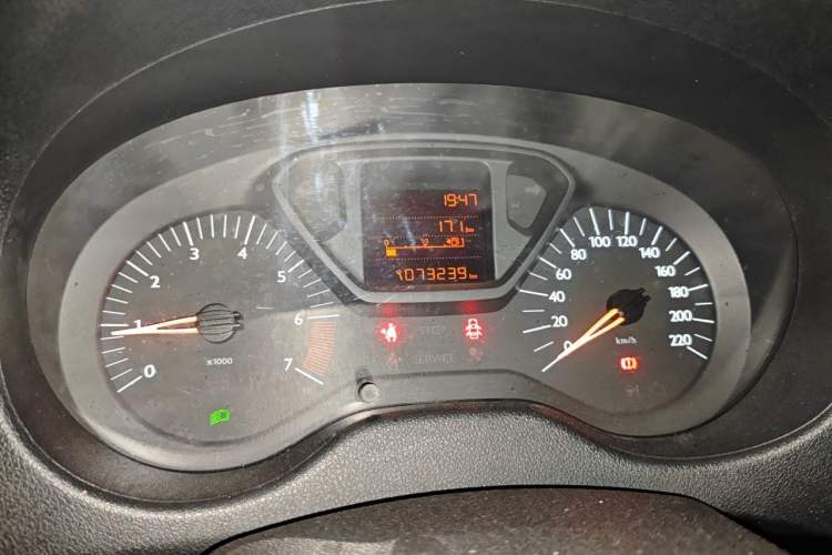 Used Citroen Elysee 2014 1.6L Manual Fashion Edition Odometer Close Up
