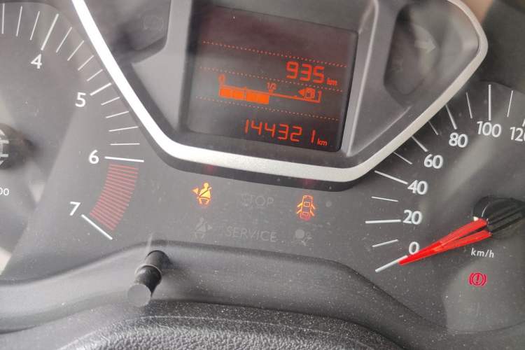 Used Citroen Elysee 2014 1.6L Manual Comfort Model Odometer Close Up