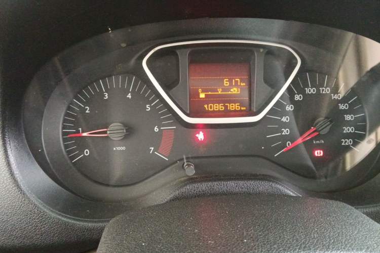 Used Citroen Elysee 2014 1.6L Manual Fashion Edition Odometer Close Up