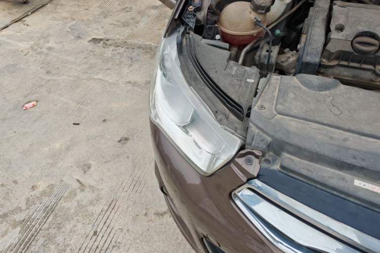 Used Citroen Elysee 2014 1.6L Manual Comfort Model Right Front Headlight