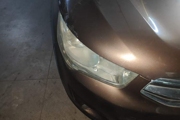 Used Citroen Elysee 2014 1.6L Manual Fashion Edition Right Front Headlight