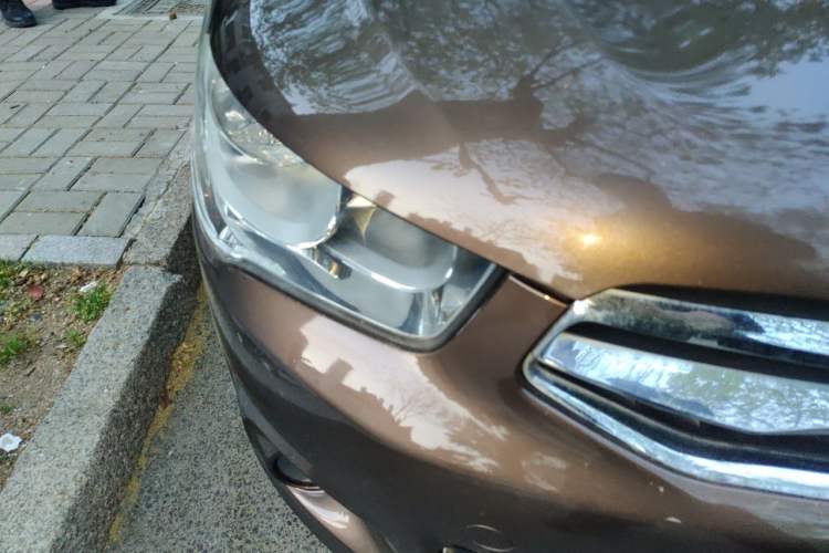 Used Citroen Elysee 2014 1.6L Automatic Fashion Model Right Front Headlight