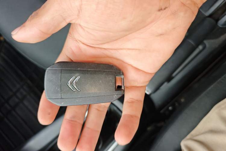 Used Citroen Elysee 2014 1.6L Manual Comfort Model Vehicle Key