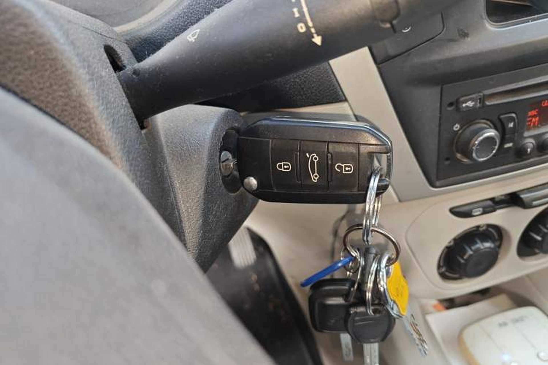 Used Citroen Elysee 2014 1.6L Manual Fashion Edition Vehicle Key