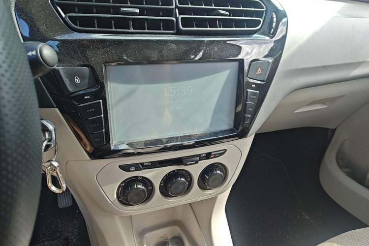 Used Citroen Elysee 2014 1.6L Manual Fashion Edition Audio And AC Panel