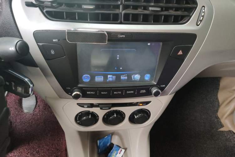 Used Citroen Elysee 2014 1.6L Manual Fashion Edition Audio And AC Panel