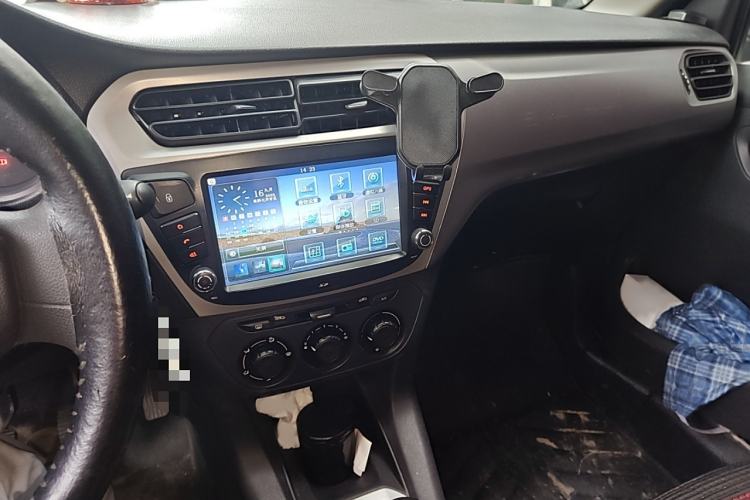 Used Citroen Elysee 2014 1.6L Manual Fashion Edition Audio And AC Panel