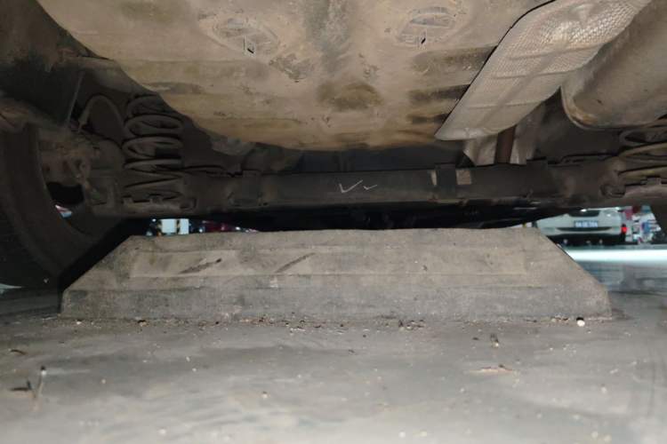 Used Citroen Elysee 2014 1.6L Manual Fashion Edition Chassis Rear