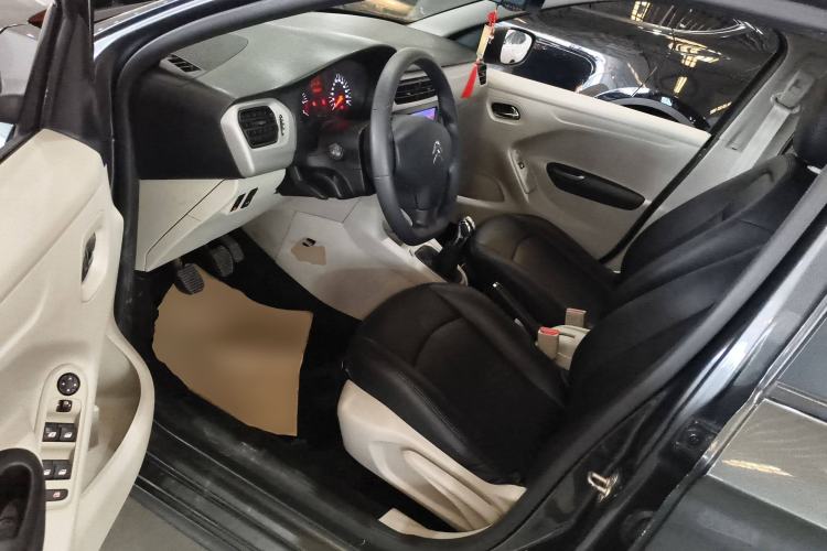 Used Citroen Elysee 2014 1.6L Manual Fashion Edition Driver Seat