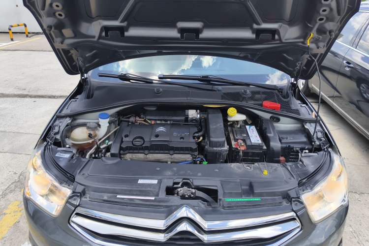 Used Citroen Elysee 2014 1.6L Manual Fashion Edition Engine Bay