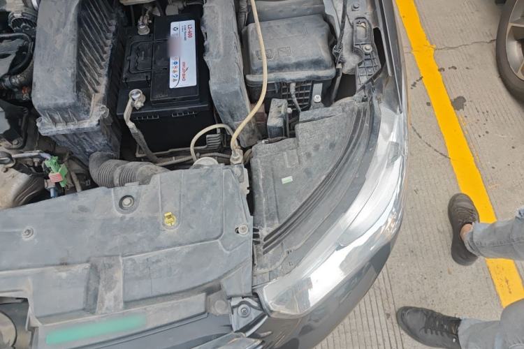 Used Citroen Elysee 2014 1.6L Manual Fashion Model CNG Engine Bay Left