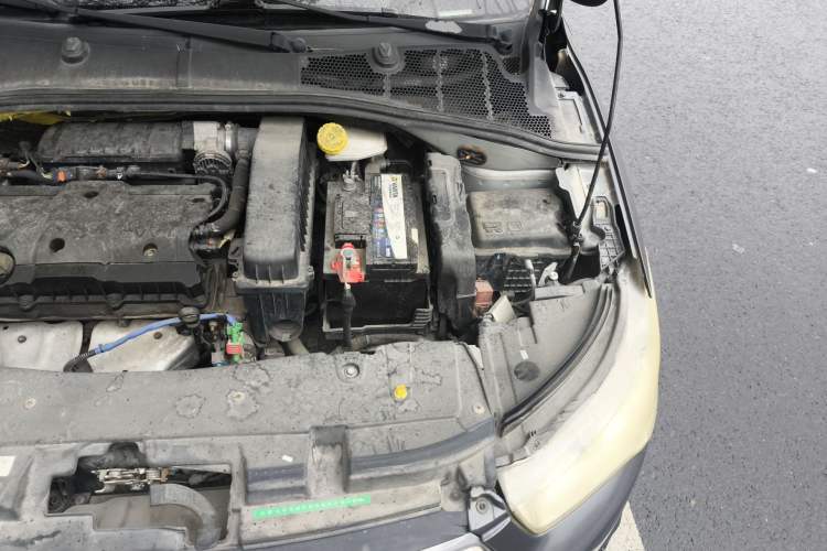 Used Citroen Elysee 2014 1.6L Manual Comfort Model Engine Bay Left