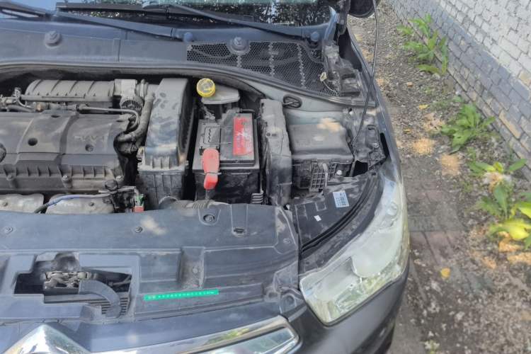 Used Citroen Elysee 2014 1.6L Manual Comfort Model Engine Bay Left