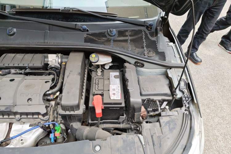 Used Citroen Elysee 2014 1.6L Automatic Fashion Model Engine Bay Left