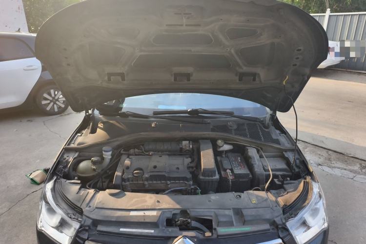 Used Citroen Elysee 2014 1.6L Manual Fashion Model CNG Engine Bay