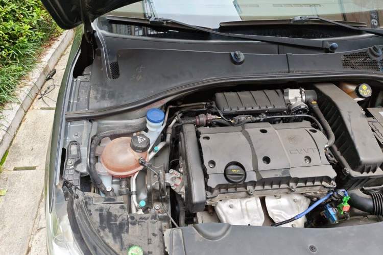 Used Citroen Elysee 2014 1.6L Automatic Fashion Model Engine Bay Right