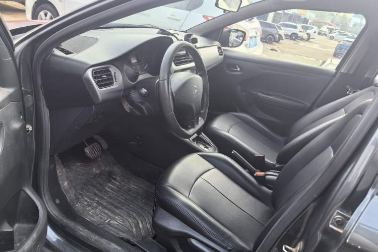 Used Citroen Elysee 2014 1.6L Automatic Fashion Model Exterior 4