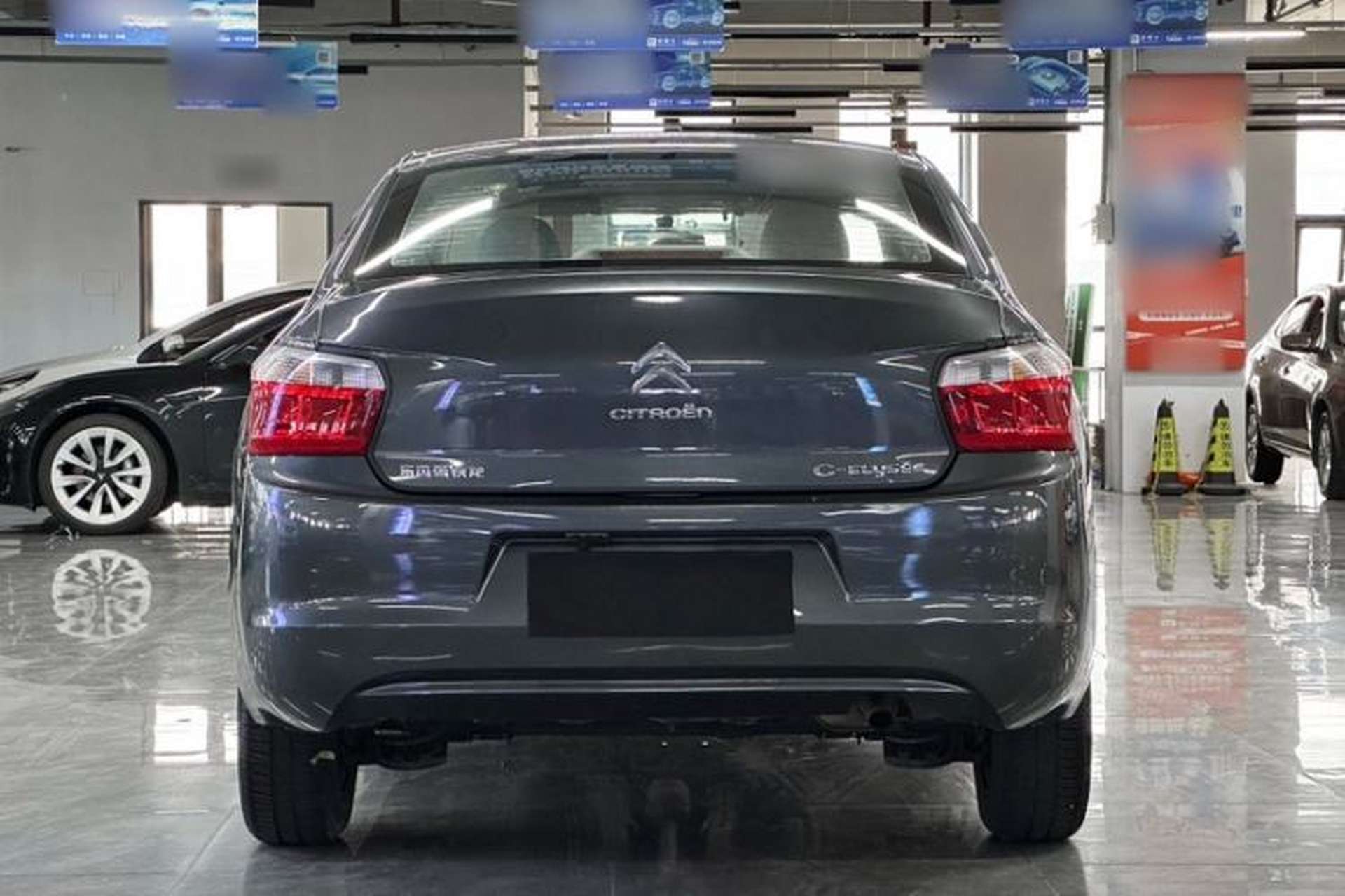 Used Citroen Elysee 2014 1.6L Automatic Fashion Model Exterior 7