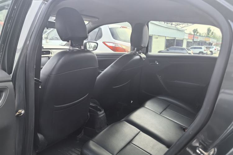 Used Citroen Elysee 2014 1.6L Automatic Fashion Model Exterior 7