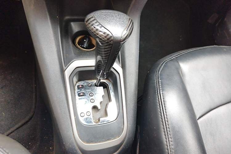 Used Citroen Elysee 2014 1.6L Automatic Fashion Model Gear Lever