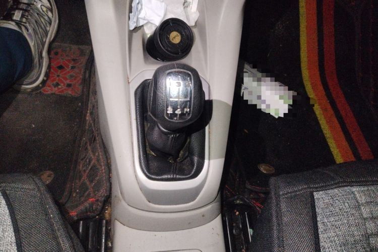 Used Citroen Elysee 2014 1.6L Manual Fashion Edition Gear Lever