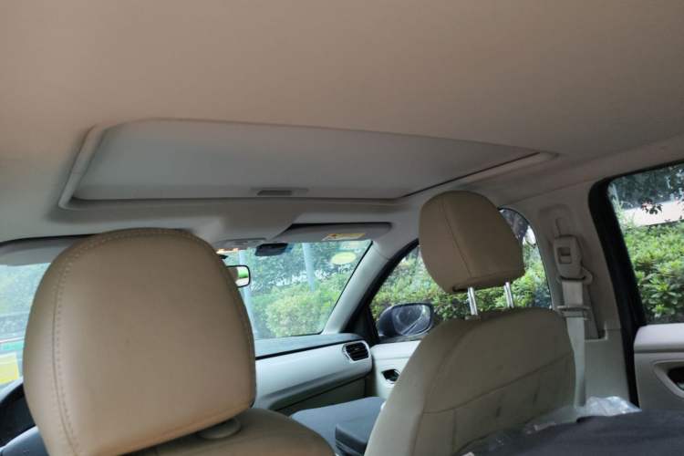 Used Citroen Elysee 2014 1.6L Manual Comfort Model Headliner