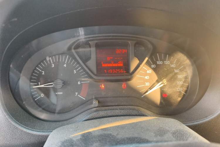 Used Citroen Elysee 2014 1.6L Manual Fashion Model CNG Instrument Cluster