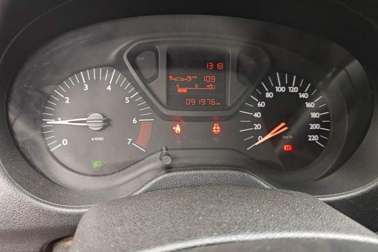 Used Citroen Elysee 2014 WTCC Commemorative Edition 1.6L Manual Fashion Model Odometer Close Up