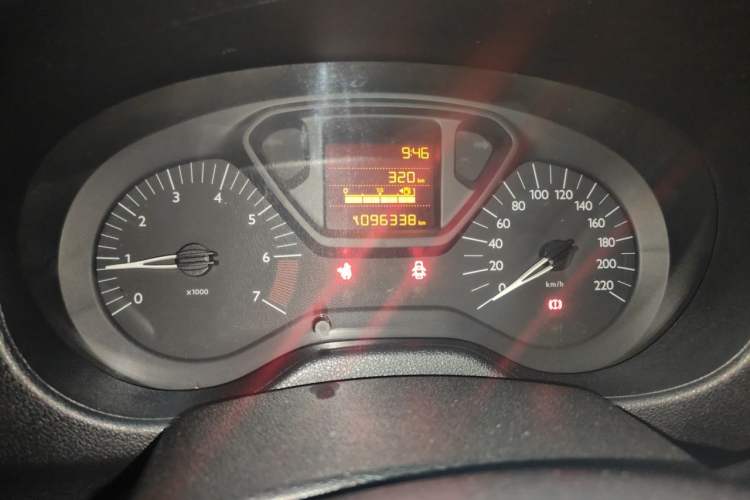 Used Citroen Elysee 2014 1.6L Manual Fashion Edition Odometer Close Up