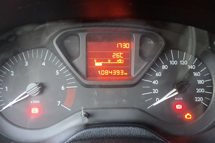 Used Citroen Elysee 2014 1.6L Manual Fashion Edition Odometer Close Up