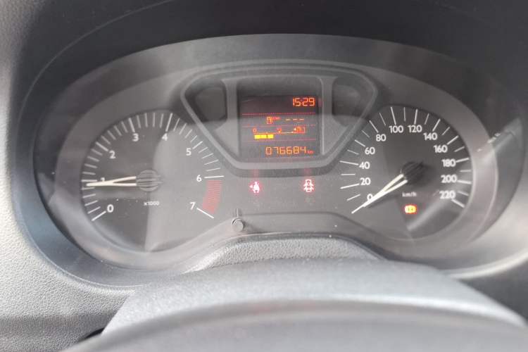 Used Citroen Elysee 2014 1.6L Manual Fashion Edition Odometer Close Up