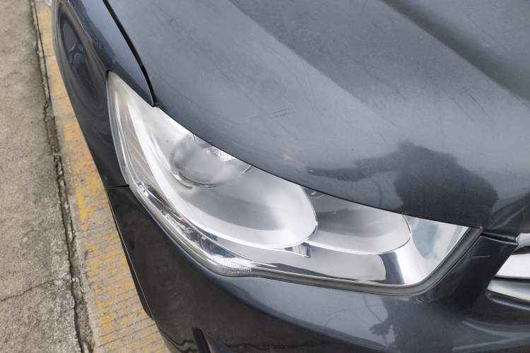 Used Citroen Elysee 2014 1.6L Automatic Fashion Model Right Front Headlight