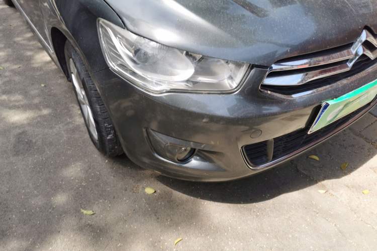 Used Citroen Elysee 2014 WTCC Commemorative Edition 1.6L Automatic Fashion Model Right Front Headlight