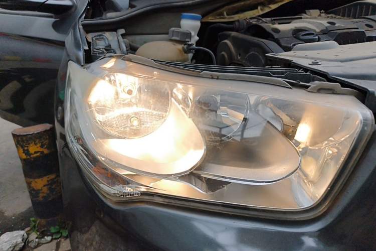 Used Citroen Elysee 2014 1.6L Automatic Fashion Model Right Front Headlight