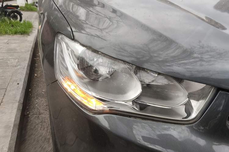 Used Citroen Elysee 2014 1.6L Manual Fashion Edition Right Front Headlight