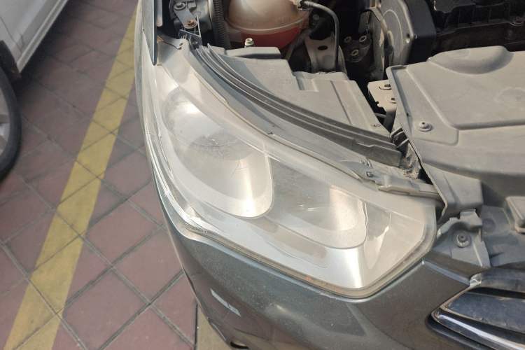 Used Citroen Elysee 2014 1.6L Manual Fashion Edition Right Front Headlight