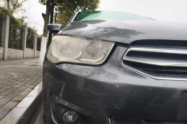 Used Citroen Elysee 2014 1.6L Manual Comfort Model Right Front Headlight
