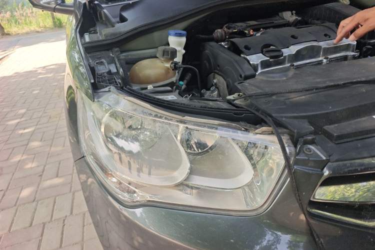 Used Citroen Elysee 2014 1.6L Manual Fashion Edition Right Front Headlight