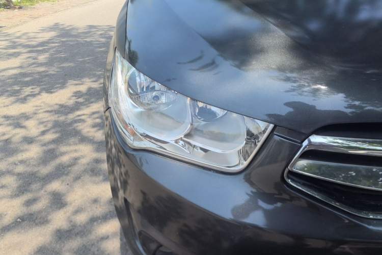 Used Citroen Elysee 2014 1.6L Manual Comfort Model Right Front Headlight