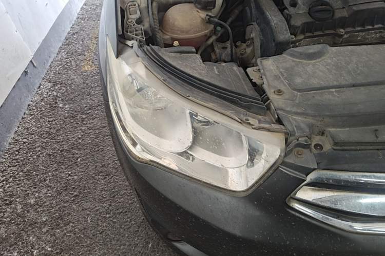 Used Citroen Elysee 2014 1.6L Manual Fashion Edition Right Front Headlight
