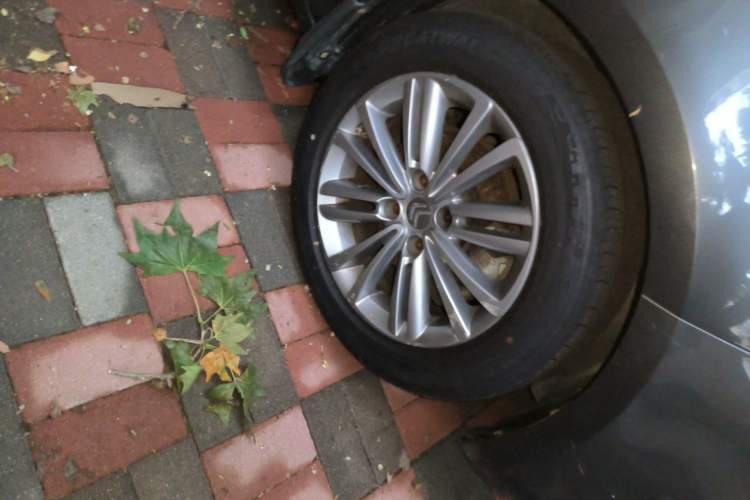 Used Citroen Elysee 2014 1.6L Manual Comfort Model Right Front Wheel Hub
