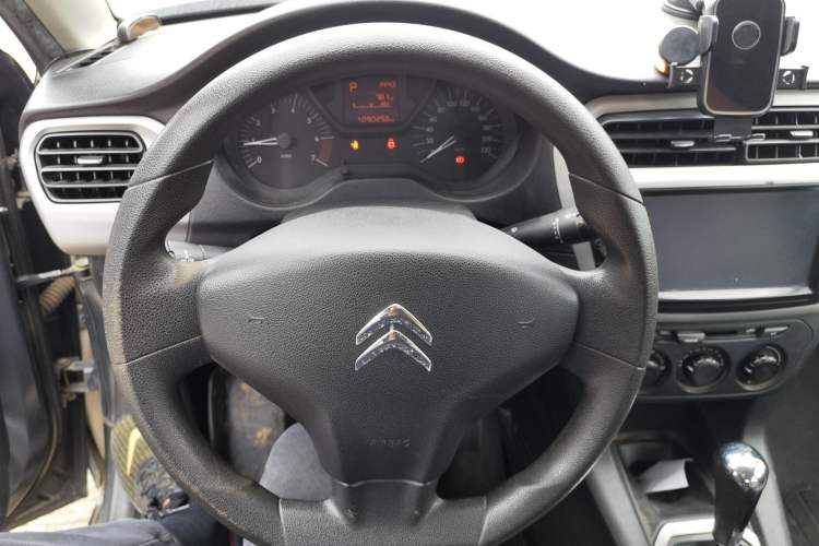 Used Citroen Elysee 2014 1.6L Automatic Fashion Model Steering Wheel