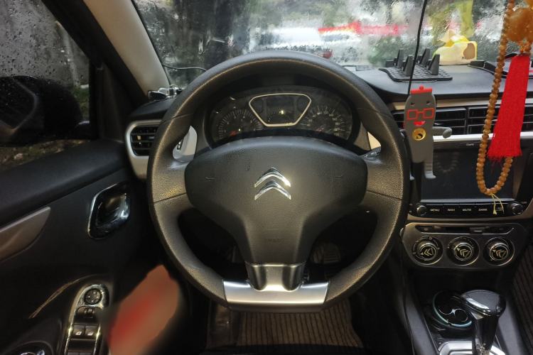 Used Citroen Elysee 2014 1.6L Automatic Comfort Model Steering Wheel